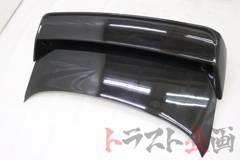 R32 GTR Boot Lid and Spoiler - Image 5