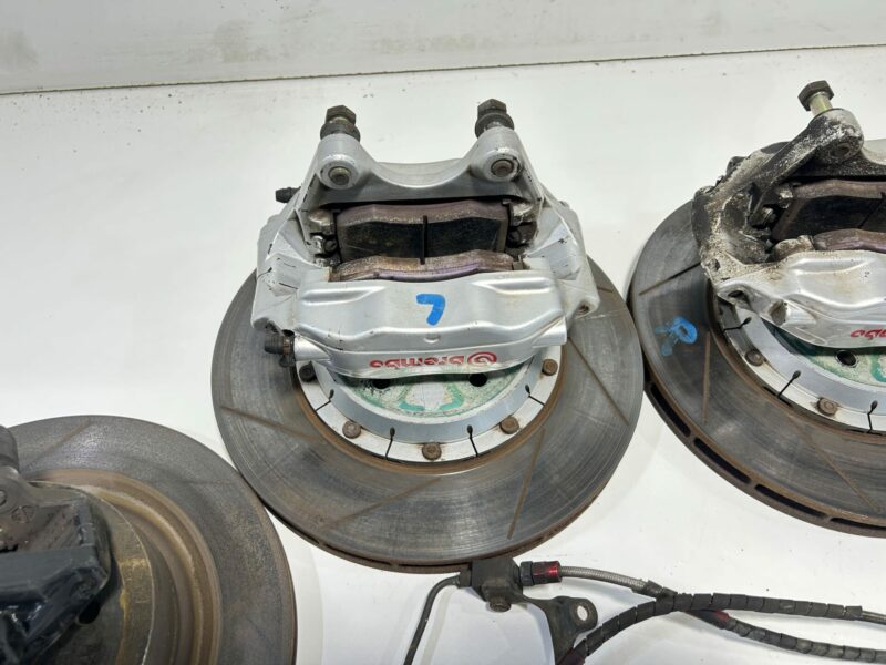 R33 GTR Brembo Brakes Full Set with Rear Big Rotor Kit - Image 3