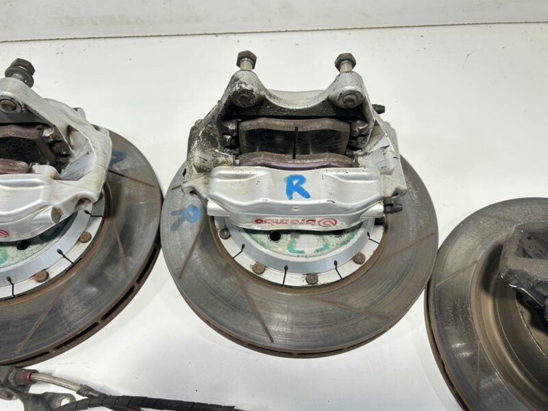 R33 GTR Brembo Brakes Full Set with Rear Big Rotor Kit - Image 2
