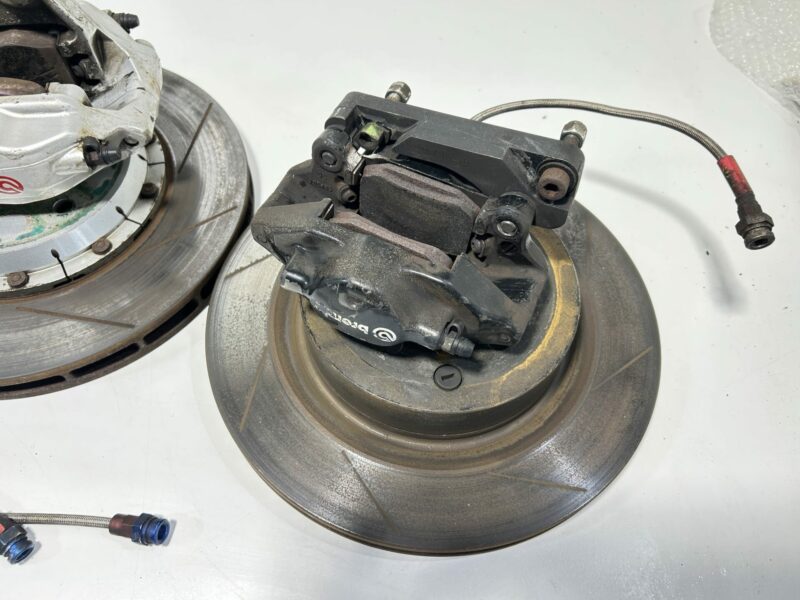 R33 GTR Brembo Brakes Full Set with Rear Big Rotor Kit - Image 4