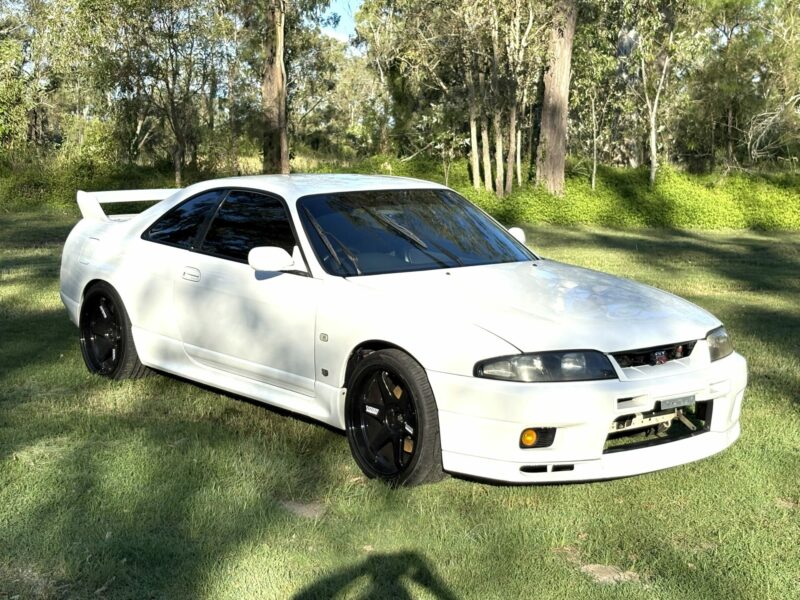 1995 R33 GTR Rolling Shell