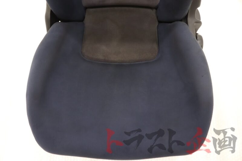 R32 GTR Passenger Seat - Image 7