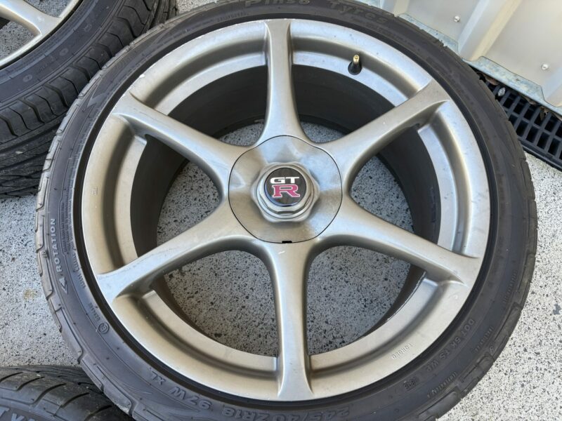 Genuine R34 GTR Wheels and Tyres - Image 4