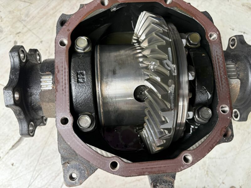 Nismo GT 2 Way Diff R32 GTR - Image 2