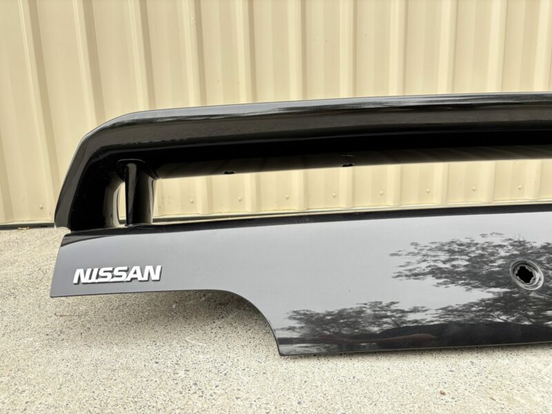 Genuine R32 GTR Boot and Spoiler - Image 6