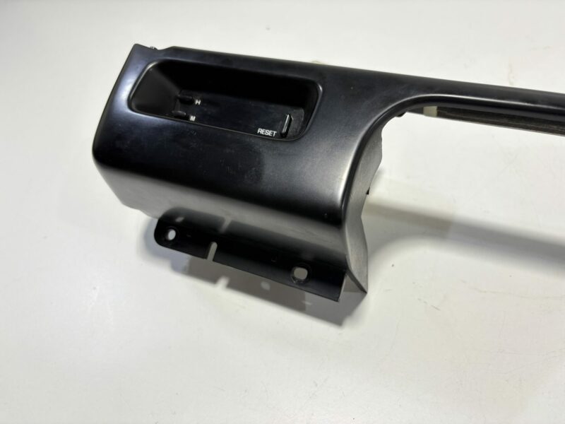 R32 GTR Lower Trim with Clock - Image 3