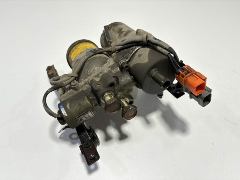 R32 GTR Attesa 4WD Pump
