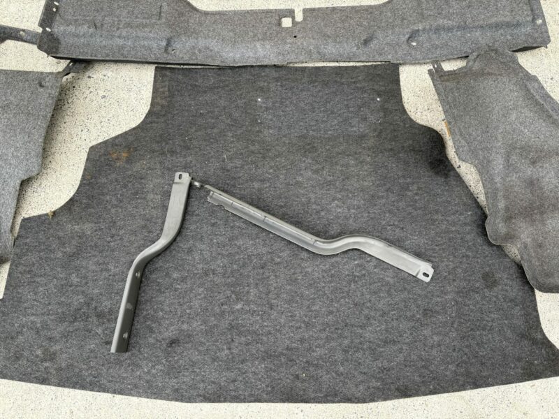 R32 GTR Complete Boot Trim - Image 2