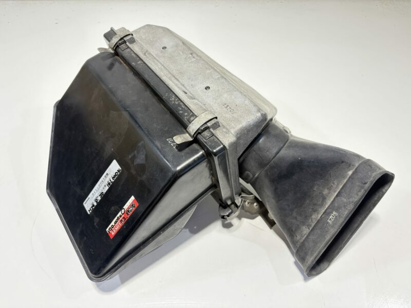 R32 GTR Factory Airbox