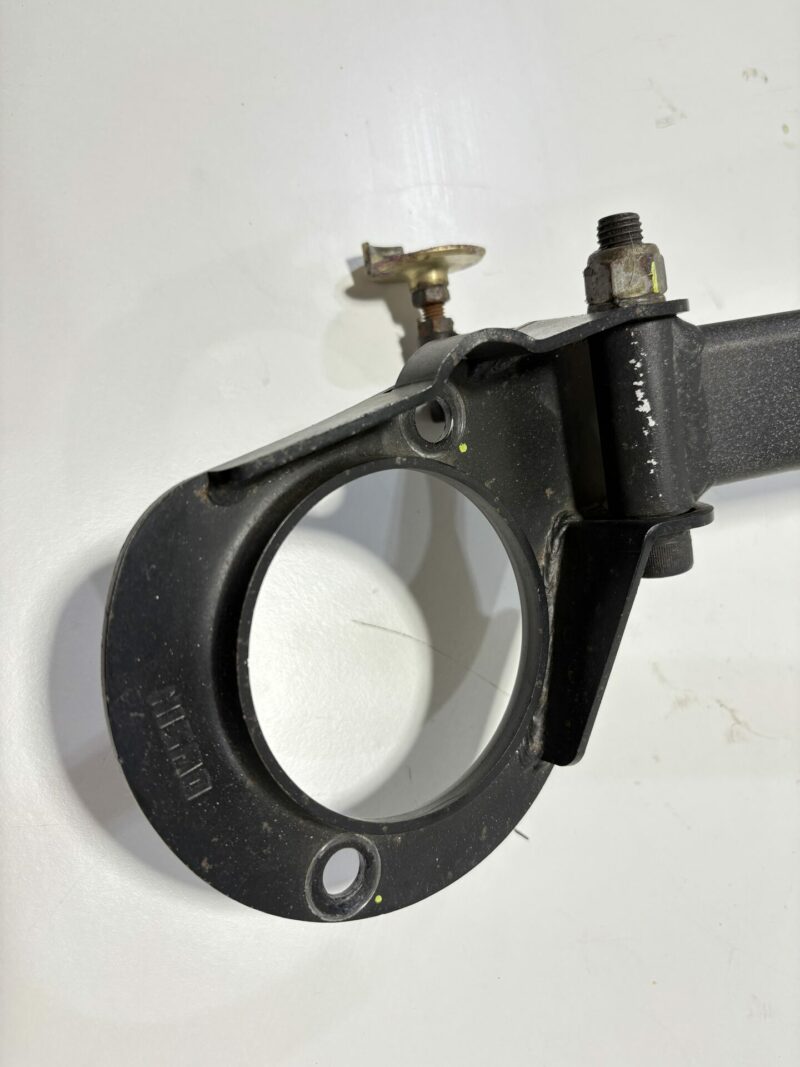 Nismo Front Strut Brace with Brake Master Stopper R32 GTR - Image 3