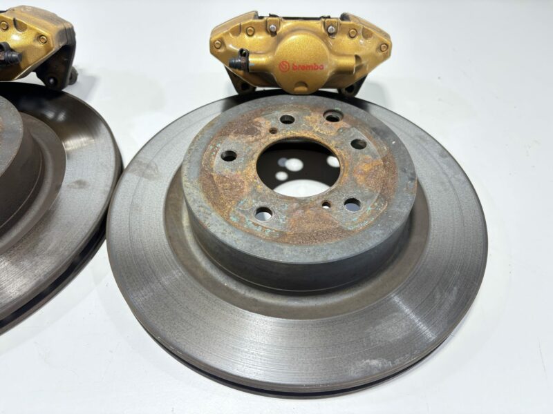Brembo R34 GTR Vspec II Rear Brake Calipers and Rotors 322mm - Image 3