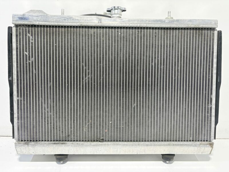 Tabata Alloy Radiator with Shroud R32 - Image 3