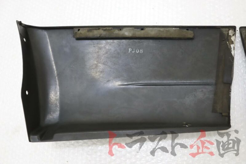 Genuine R32 M-Spec Rear Pods Sedan - Image 7