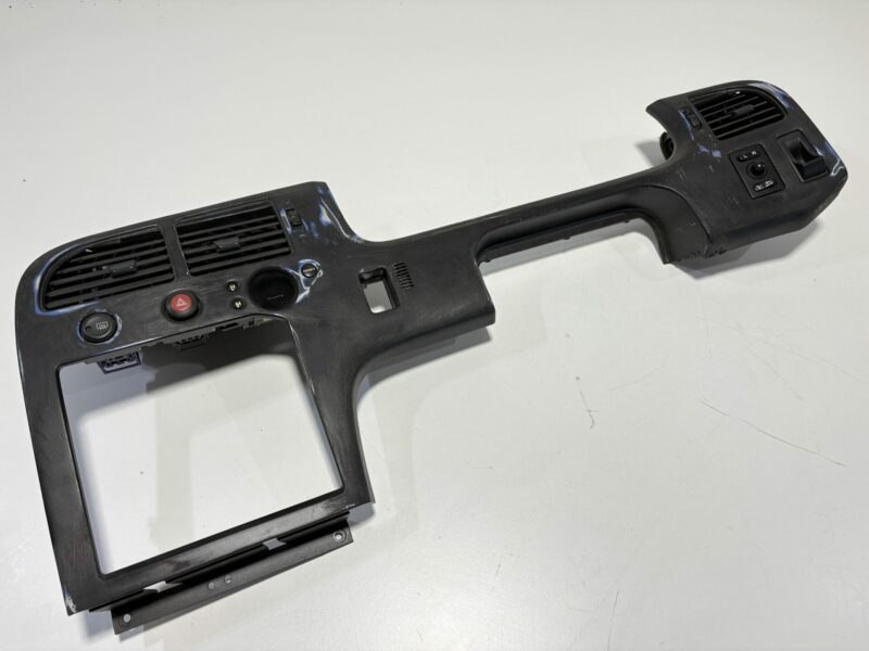 R33 Stereo and Cluster Surround Trim