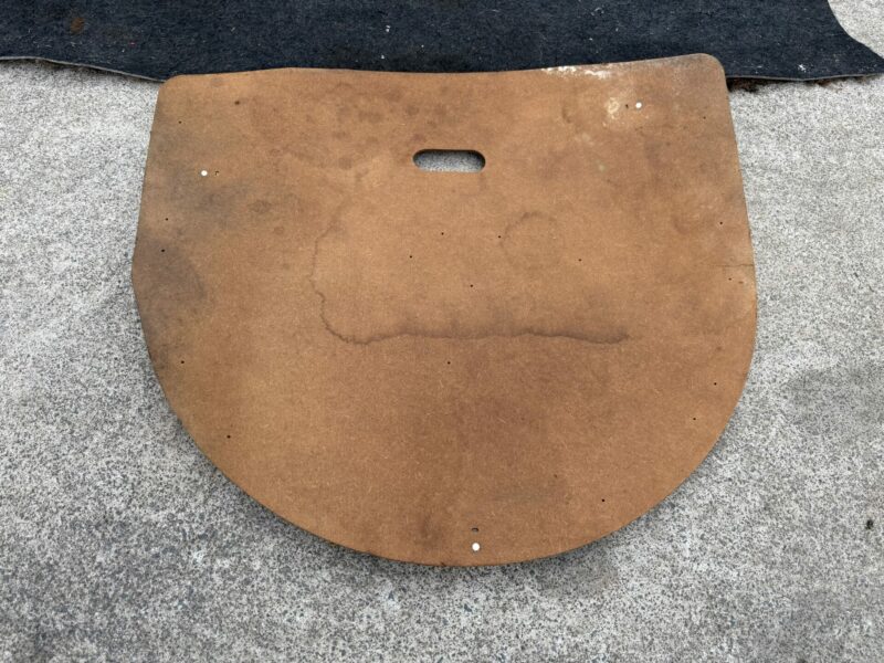 R32 GTR Boot Carpet with Board - Image 4