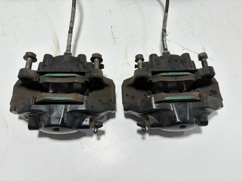R33 GTR Brembo Brake Calipers and Project Mu Rotors Full Set - Image 4