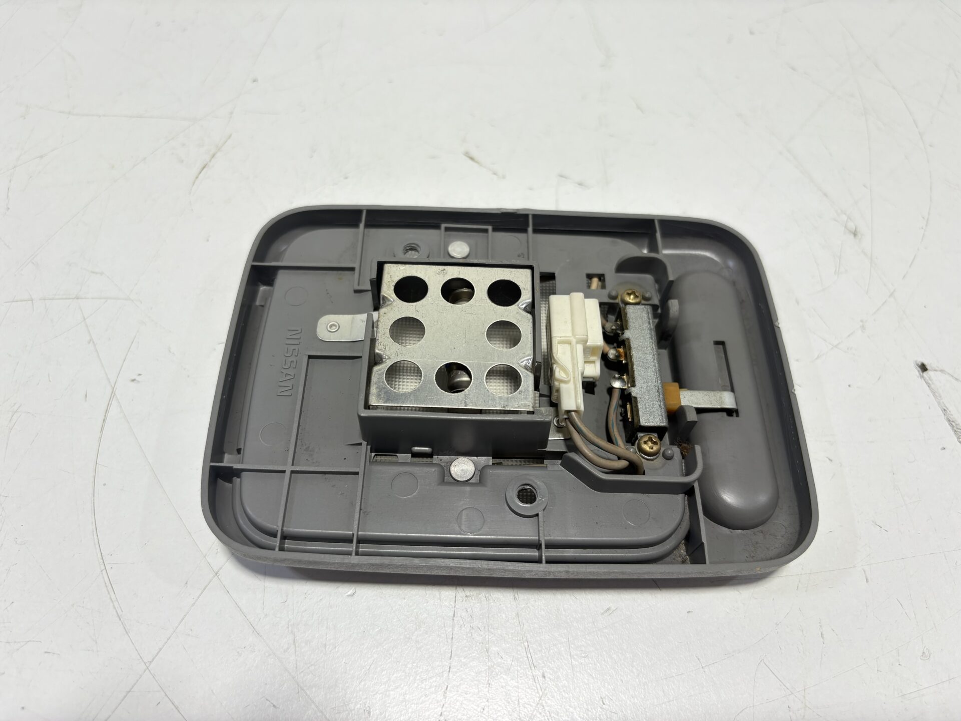 R32 Rear Interior Light - Image 2