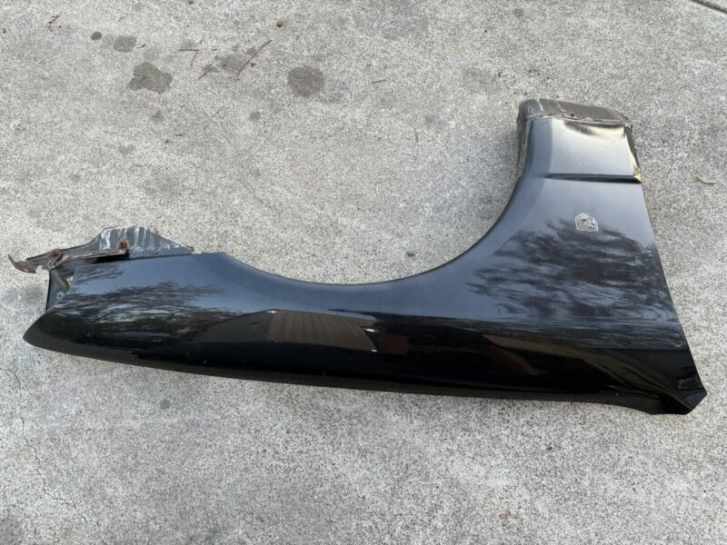 R32 GTR Front Guards Fenders Pair - Image 3