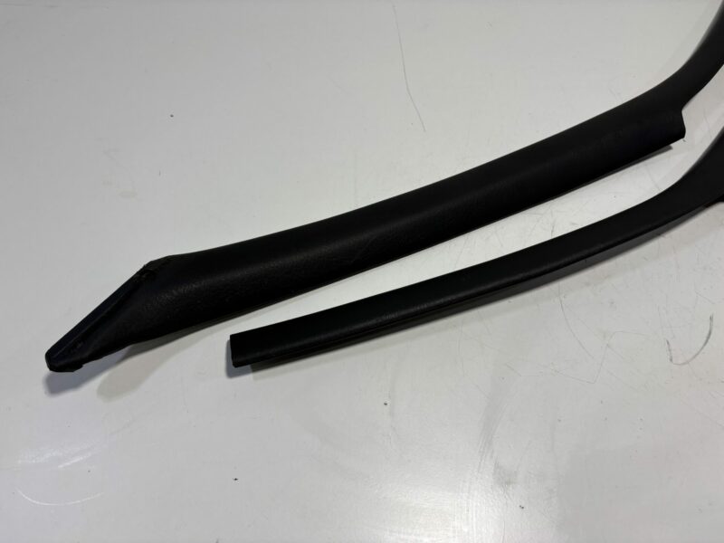 Nissan R32 A Pillar Trims Garnish Pair - Image 3