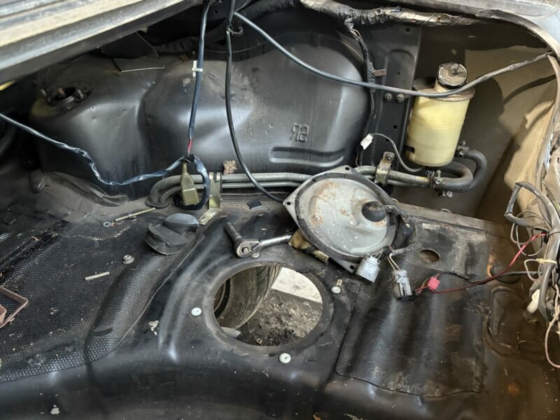 1990 R32 GTR Rolling Shell - Image 9