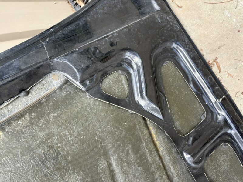 R32 GTR Carbon Fibre Bonnet - Image 5