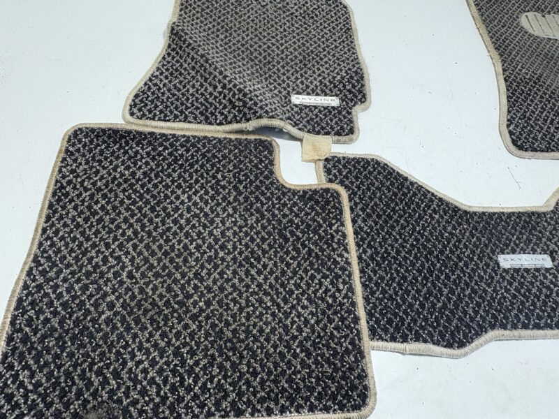 R33 GTR Factory Floor Mats - Image 5
