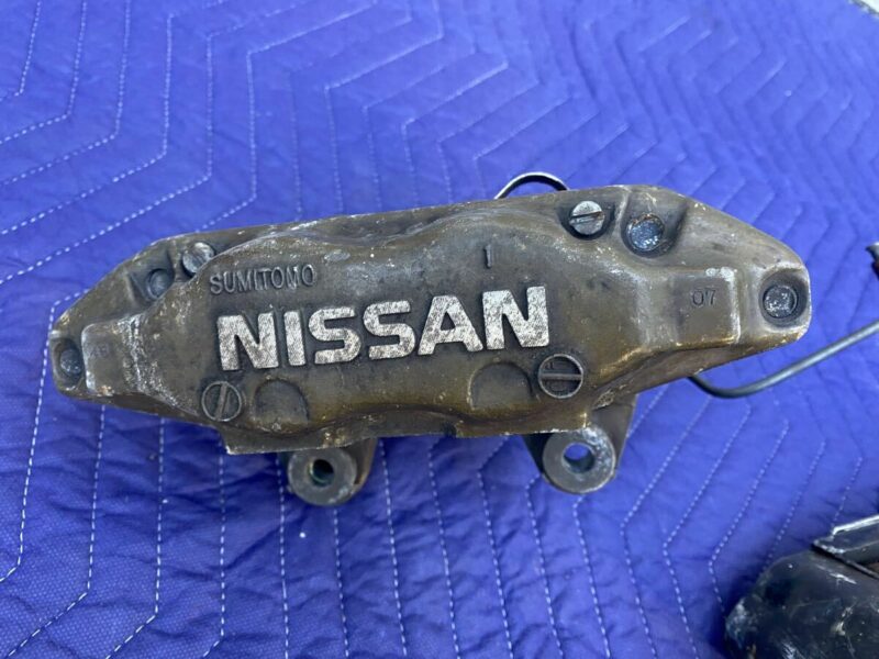 R32 GTR Front and Rear Brake Calipers - Image 7