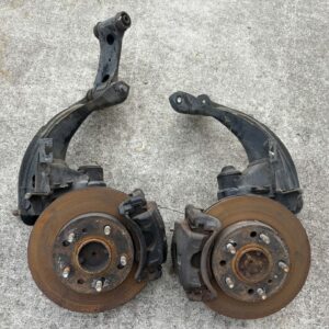 R32 Front 5 Stud Hubs and Knuckles