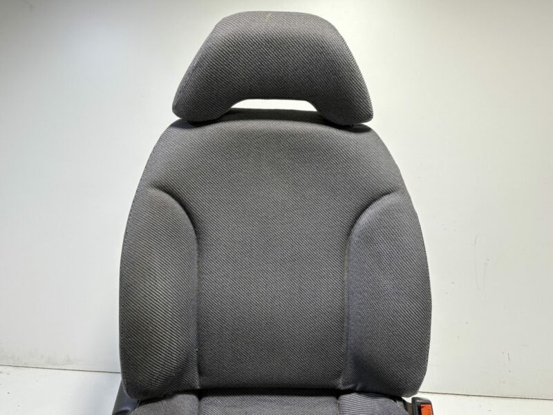 R32 GTST Front Seats Pair Sedan - Image 12