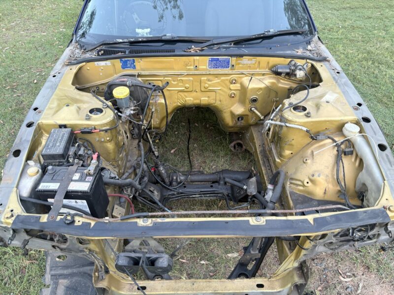 1989 R32 4 Door Sedan Rolling Shell - Image 4