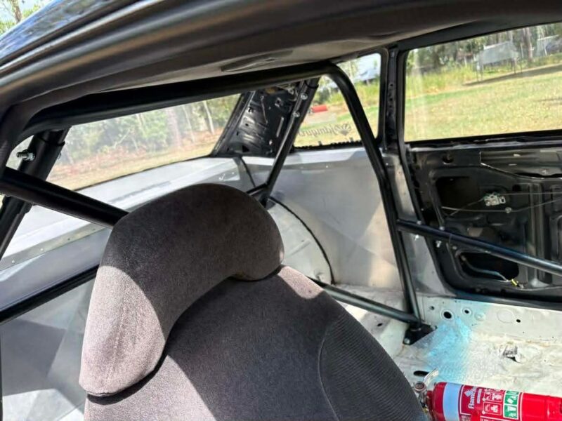 1991 R32 GTST Rolling Shell Track Car - Image 9