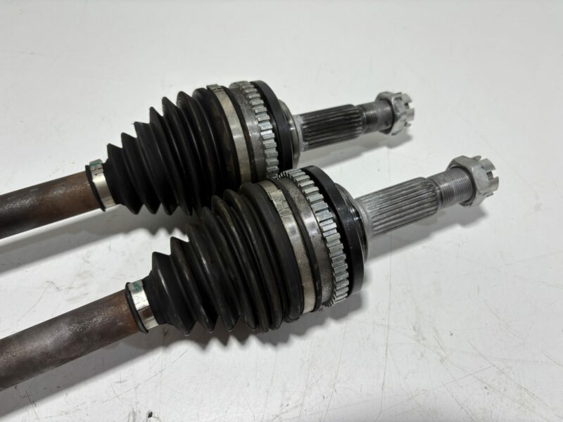 Cranked Motorsport Billet Front Shafts Pair GTR - Image 3