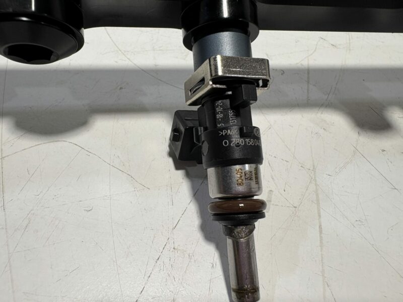 Bosch 980cc Injectors with Aeroflow Fuel Rail RB25 - Image 5