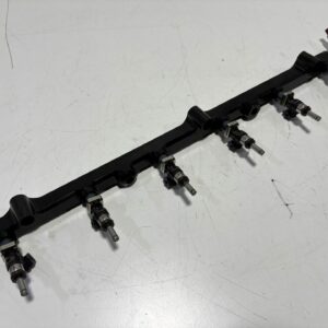 Bosch 980cc Injectors with Aeroflow Fuel Rail RB25