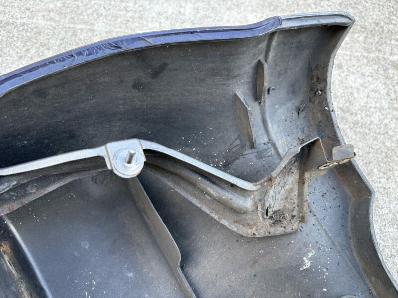 R32 Sedan Rear Bumper Bar - Image 3