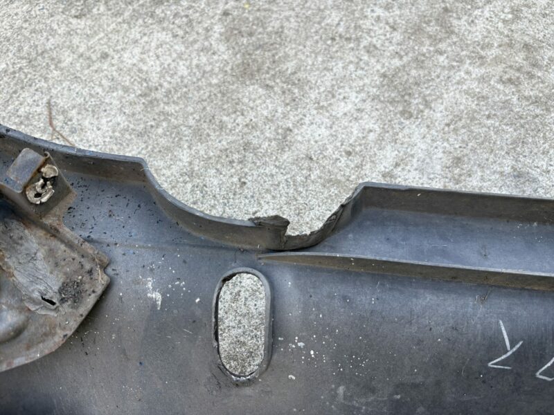 R32 Sedan Rear Bumper Bar - Image 5