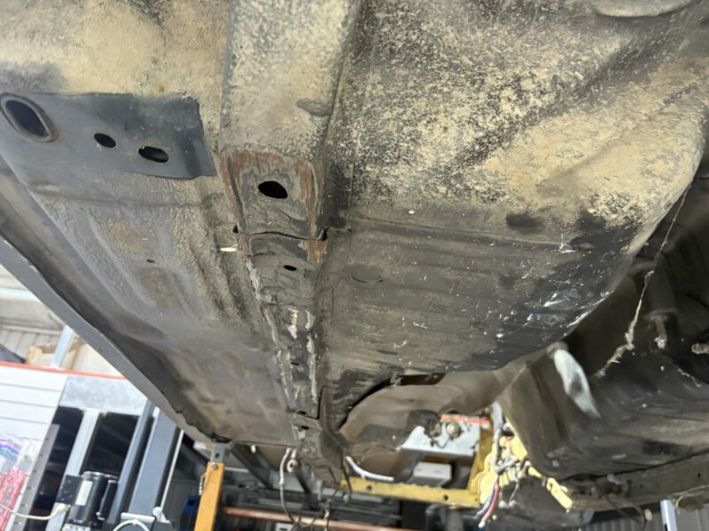 1989 R32 4 Door Sedan Shell - Image 13