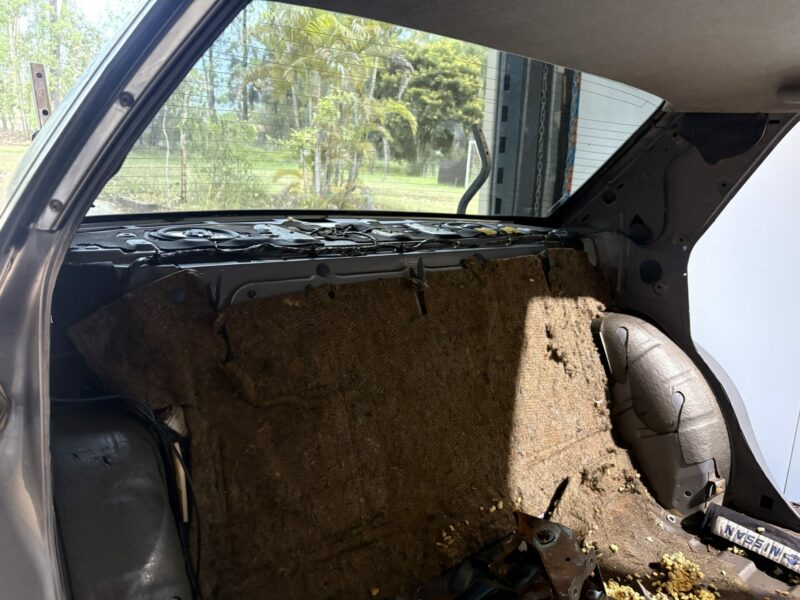 1989 R32 4 Door Sedan Shell - Image 7