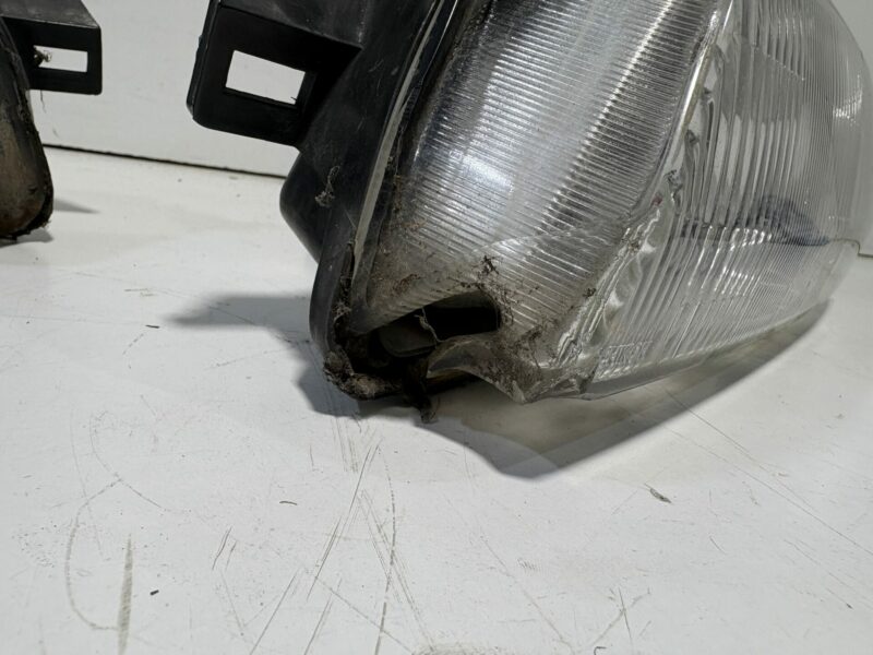 Nissan R32 Headlights Early Model Pair - Image 5