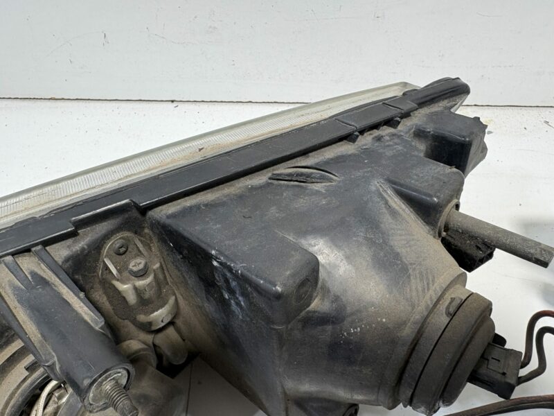 Nissan R32 Headlights Early Model Pair - Image 4