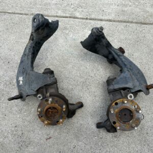 R32 Front 5 Stud Hubs and Knuckles