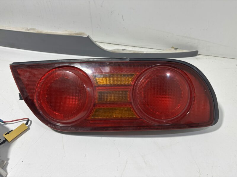 Genuine 180sx Type X Tail Lights and Garnish - Image 5