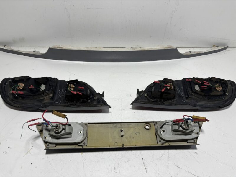 Genuine 180sx Type X Tail Lights and Garnish - Image 7