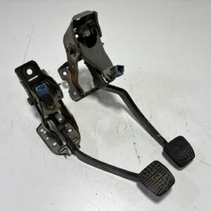 R32 GTR Clutch and Brake Pedal Set