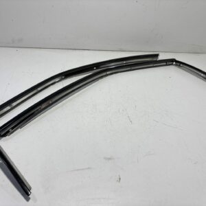 R32 Coupe Weatherstrip Retainer Pair