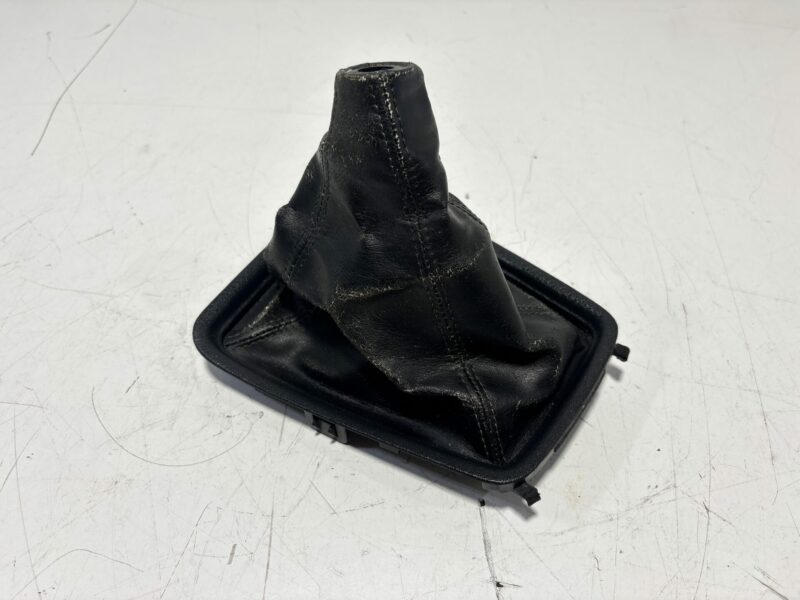 R32 Shifter Boot and Surround Late model - Image 3
