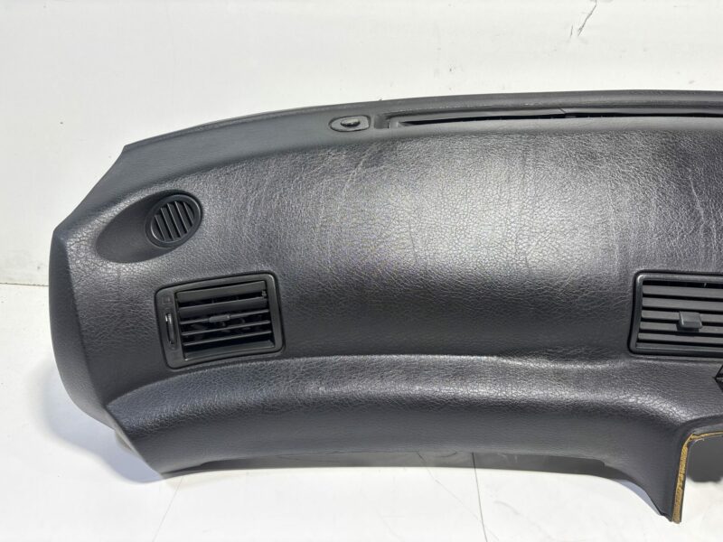 Nissan Skyline R32 Dash Pad - Image 5