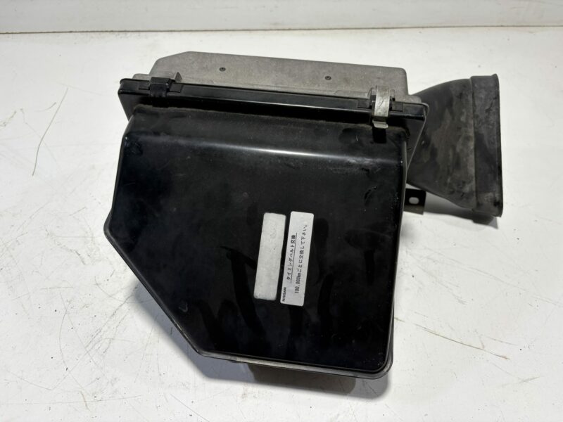 R32 GTR Factory Airbox with Snorkel - Image 3