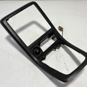R32 Textured Stereo Surround Late Model