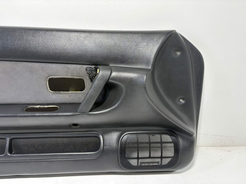 R32 GTR Passenger Side Door Trim - Image 4